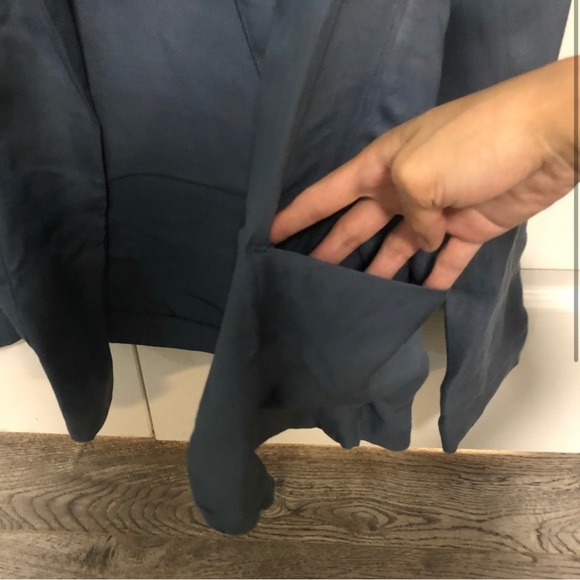 NWOT ARITZIA TALULA Blue Blazer - Picture 2 of 5